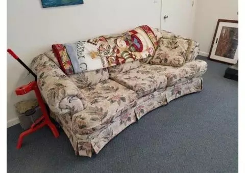 7 ft floral couch
