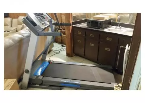 Treadmill Pro-Form XP 580 Crosswalk, Barely Used!